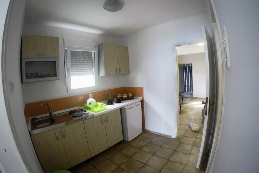 Apartman Aleksandra Ulcinj Exterior foto
